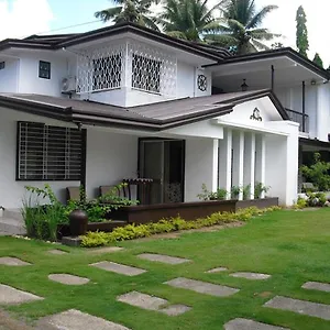 Gasthuis The Big House A Heritage, Davao City